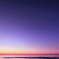 Minimalist and ethereal cover art for Gil Noir's Endless Light, capturing the essence of ambient music.